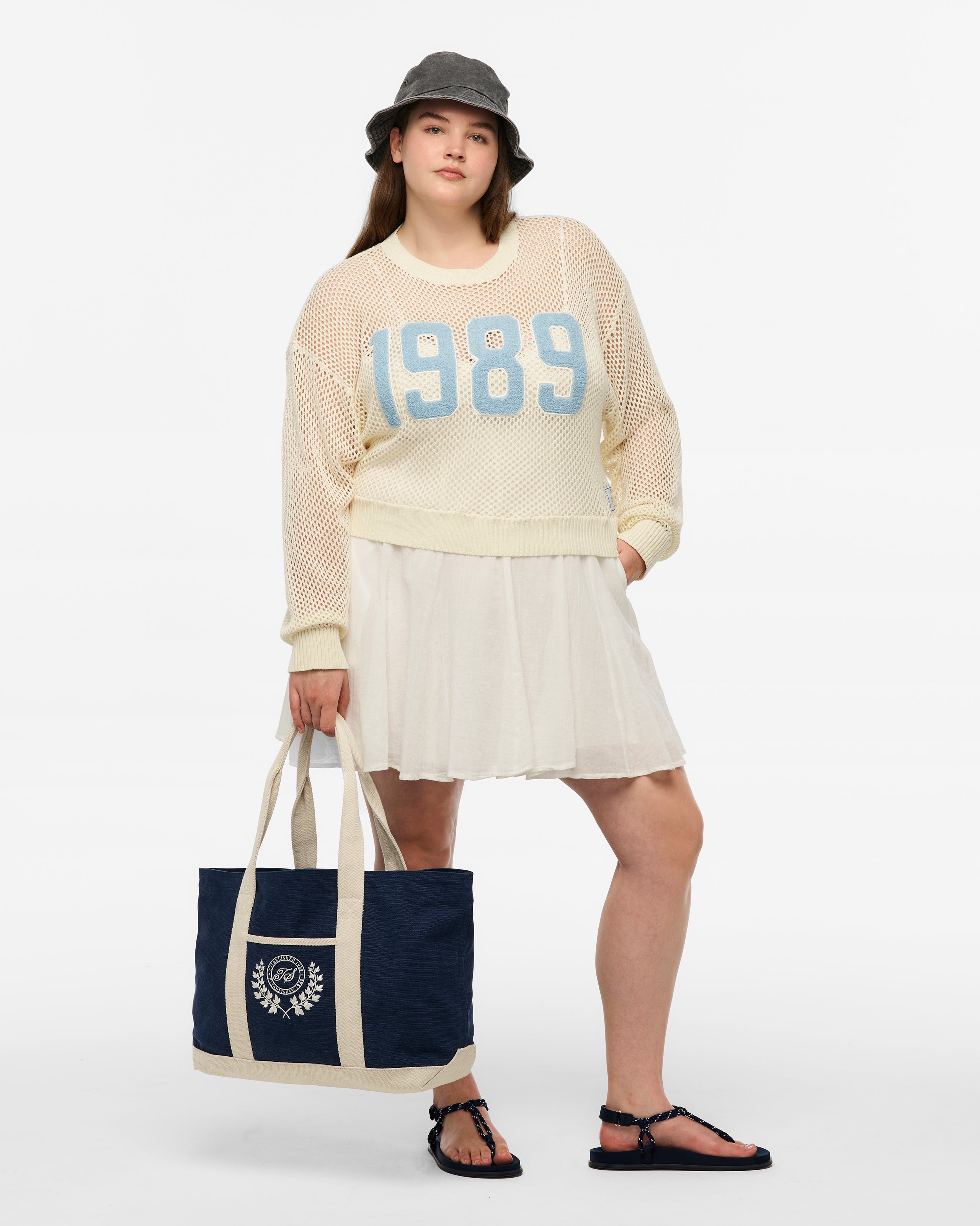TS Crest Washed Navy Beach Bag | Taylor Swift Official AU Store